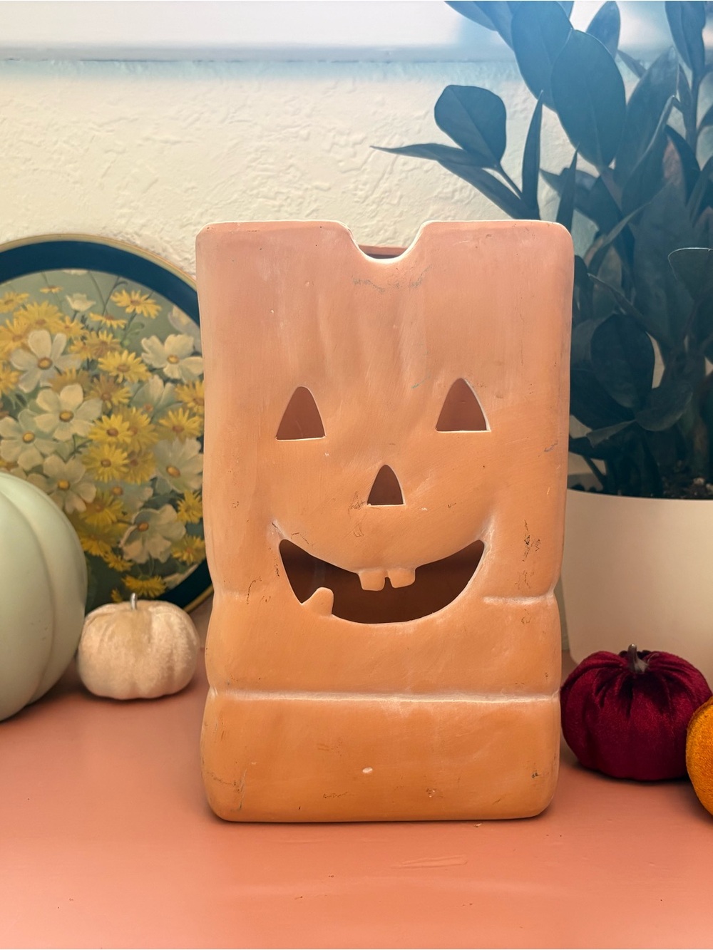 1970’s Ceramic Jack-O'-Lantern Bag Halloween Decor - Peach